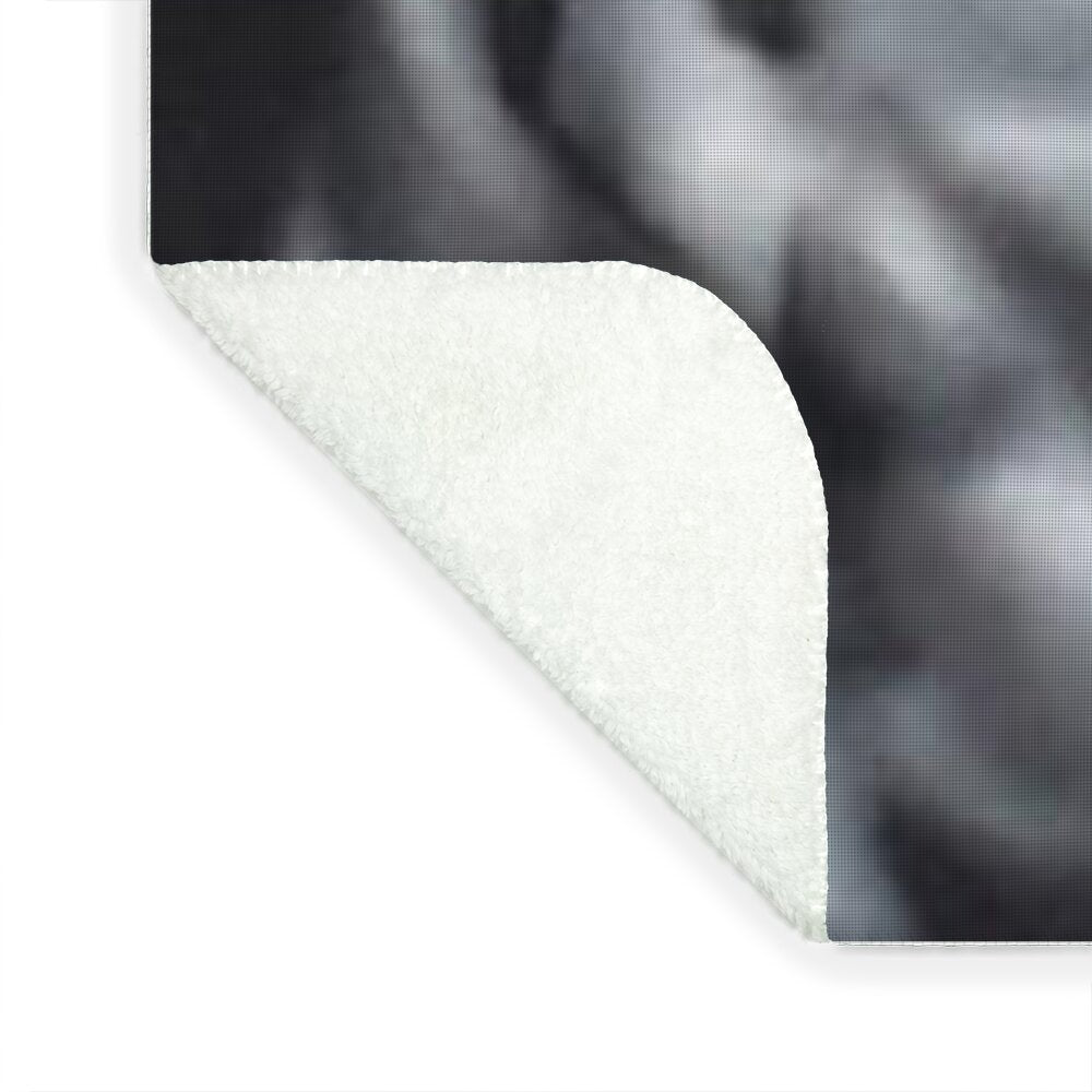 Breaking Water 1 - Blanket